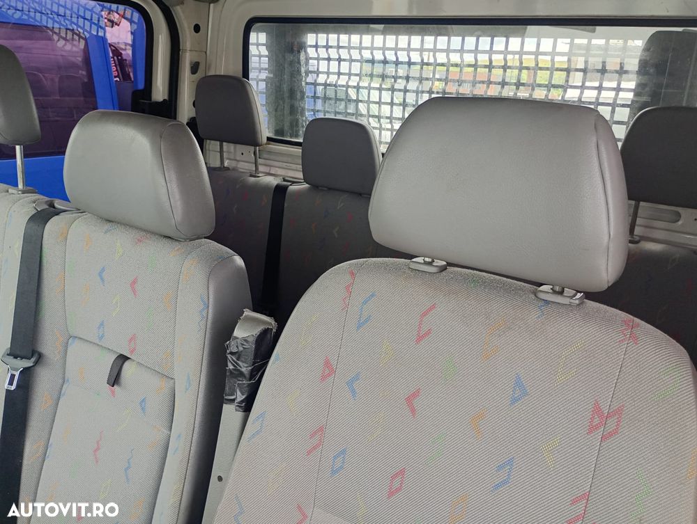 Volkswagen Crafter 2.5TDi - 19