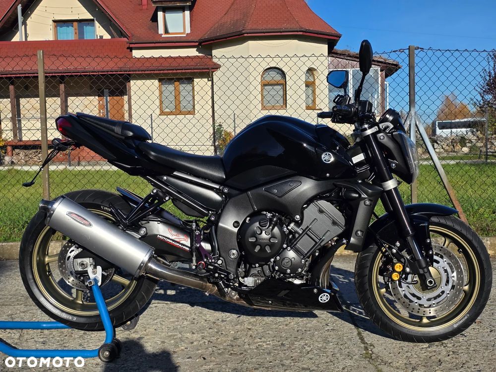 Yamaha FZ - 31