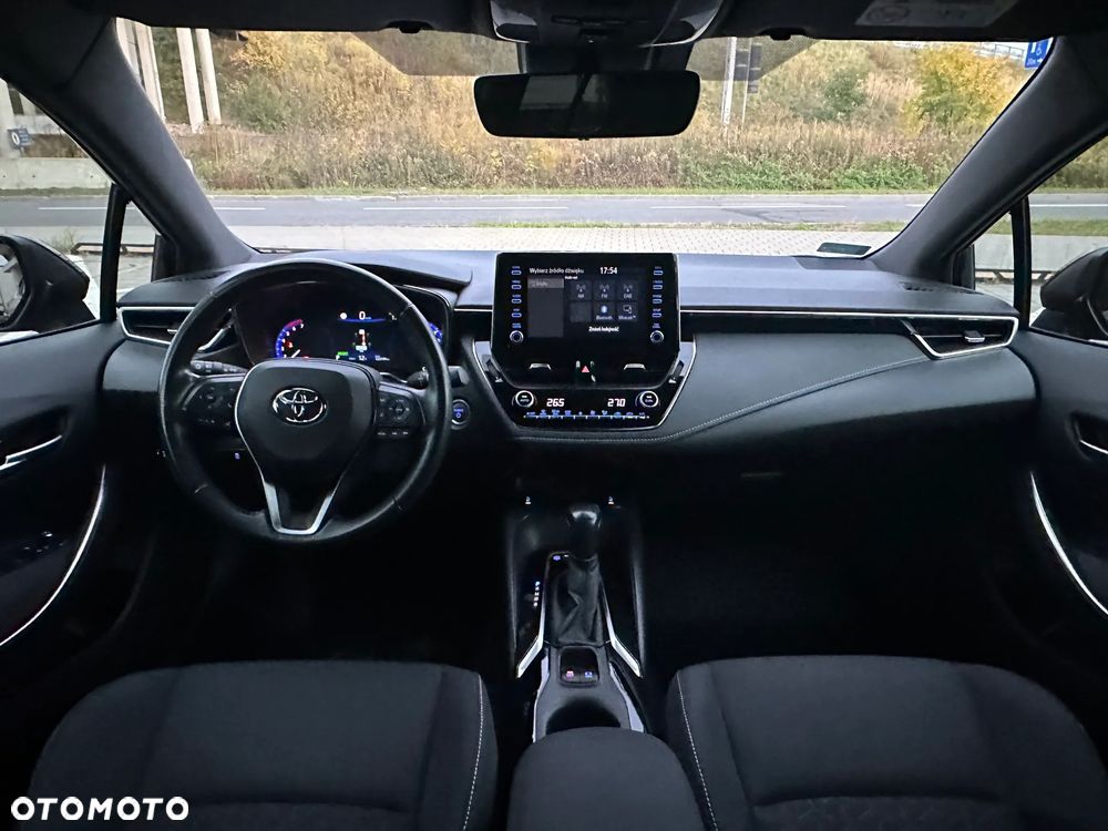 Toyota Corolla - 21