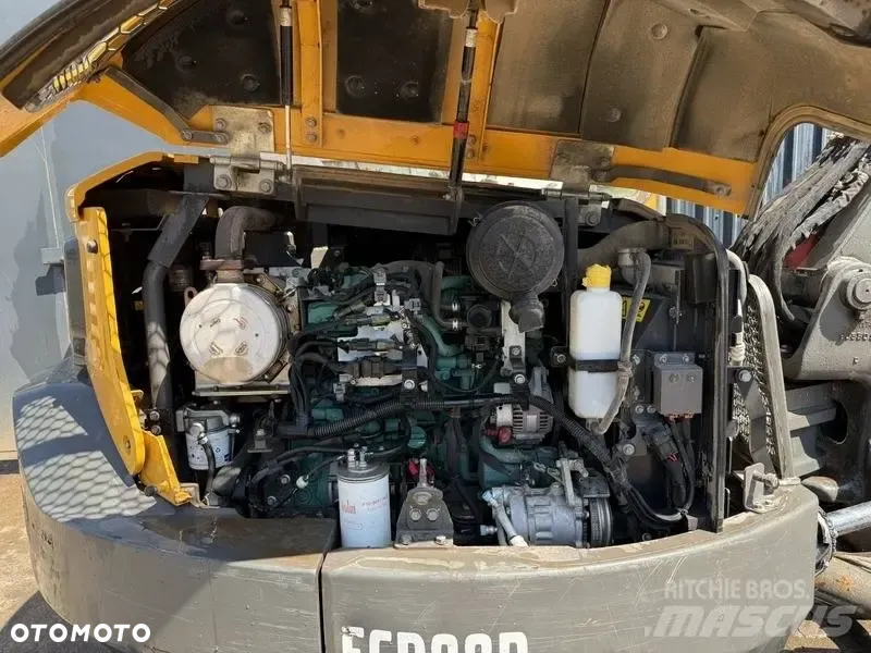 Volvo ECR88 - 3
