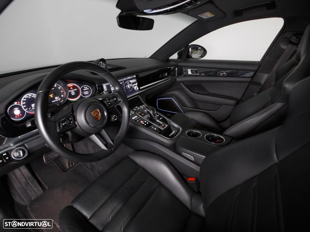 Porsche Panamera Sport Turismo 4S E-Hybrid - 13
