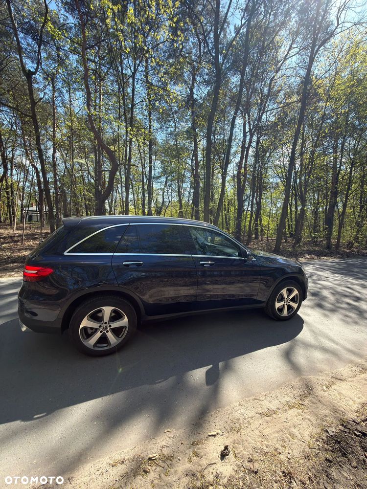 Mercedes-Benz GLC 300 4Matic 9G-TRONIC - 8