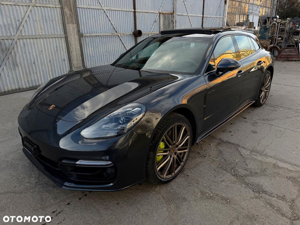 Porsche Panamera 4 E-Hybrid Executive - 2