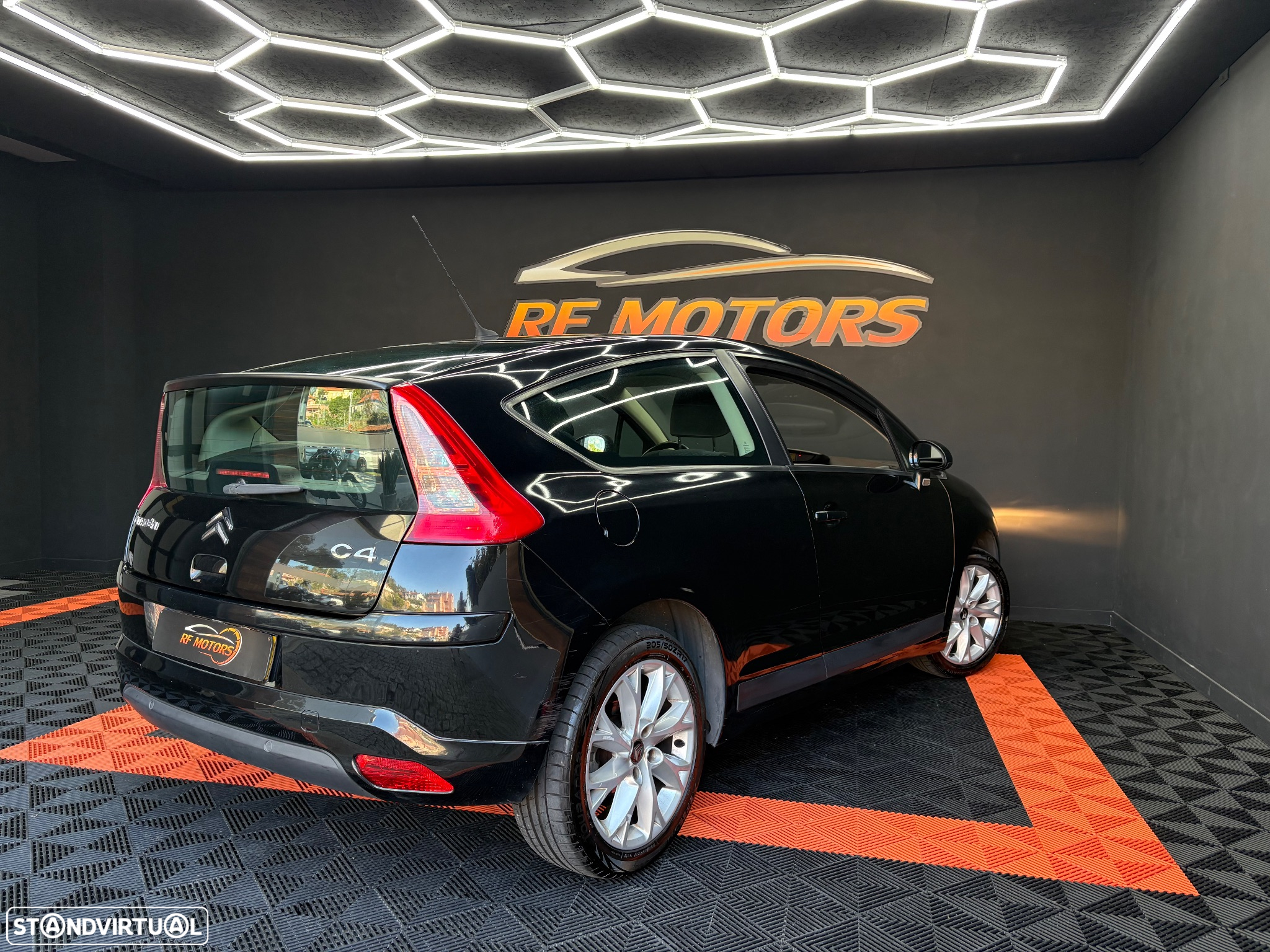 Citroën C4 Coupé 1.6 HDi VTR Pack Airdream - 26