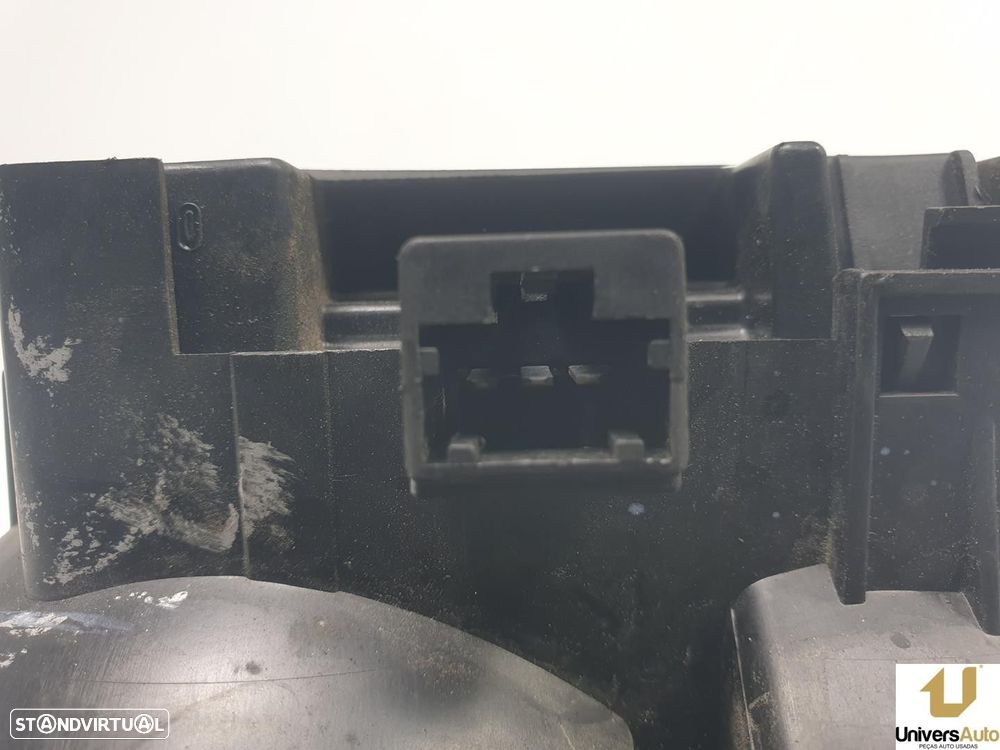 FAROLIM TRASEIRO DIREITO INTERIOR HONDA ACCORD V 1997 -23622600 - 3