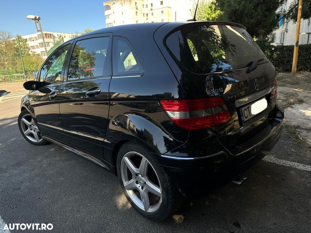 Mercedes-Benz B 200 Standard - 2