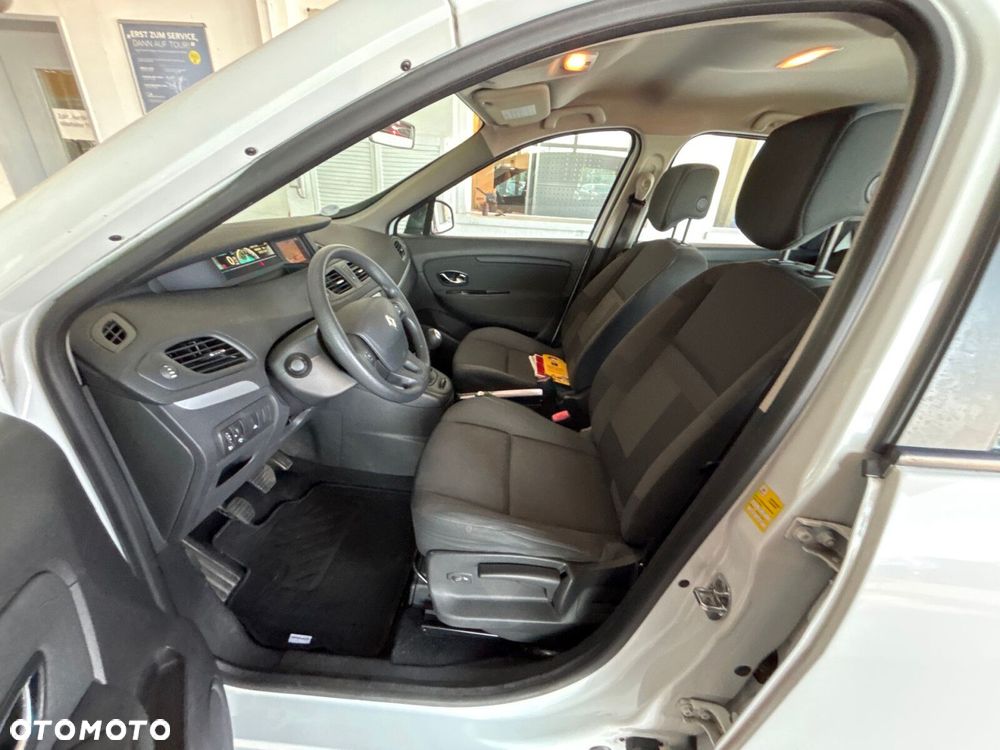 Renault Scenic - 27