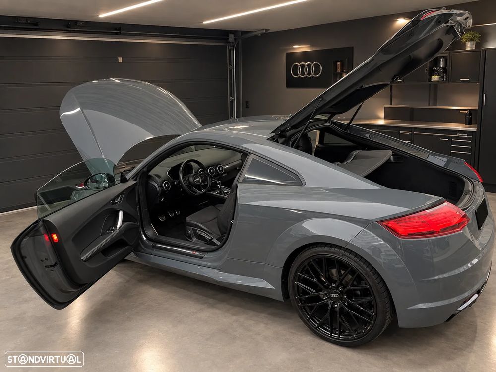 Audi TT Coupé - 2
