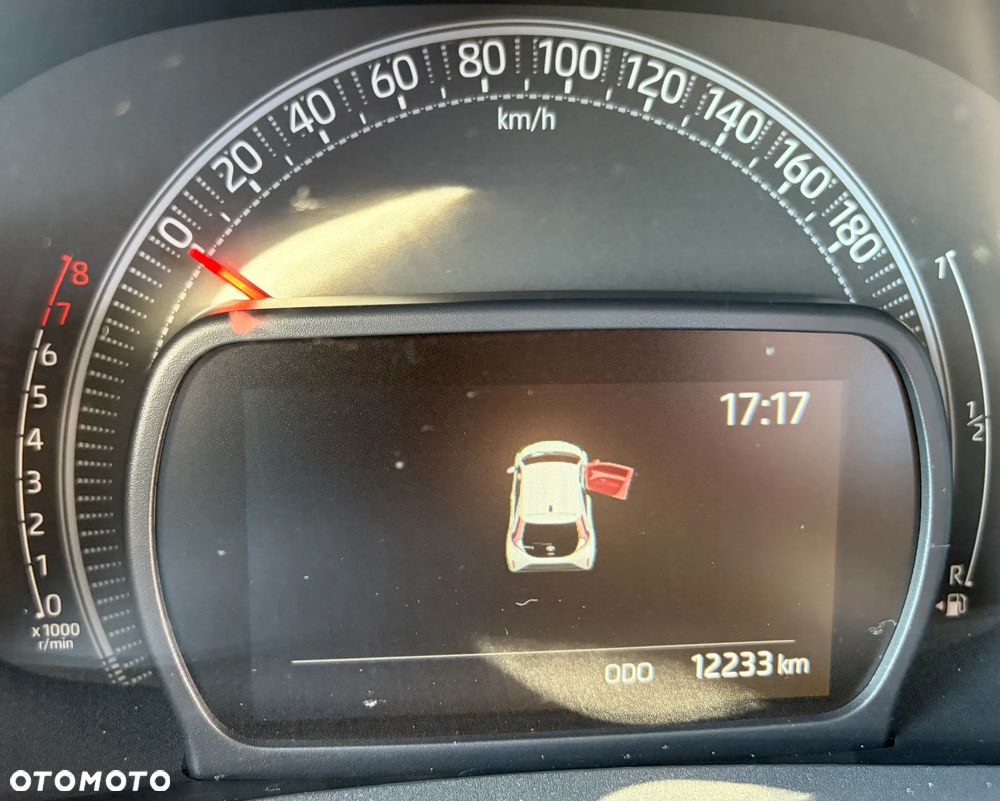 Toyota Aygo X 1.0 VVT-i Executive CVT - 6