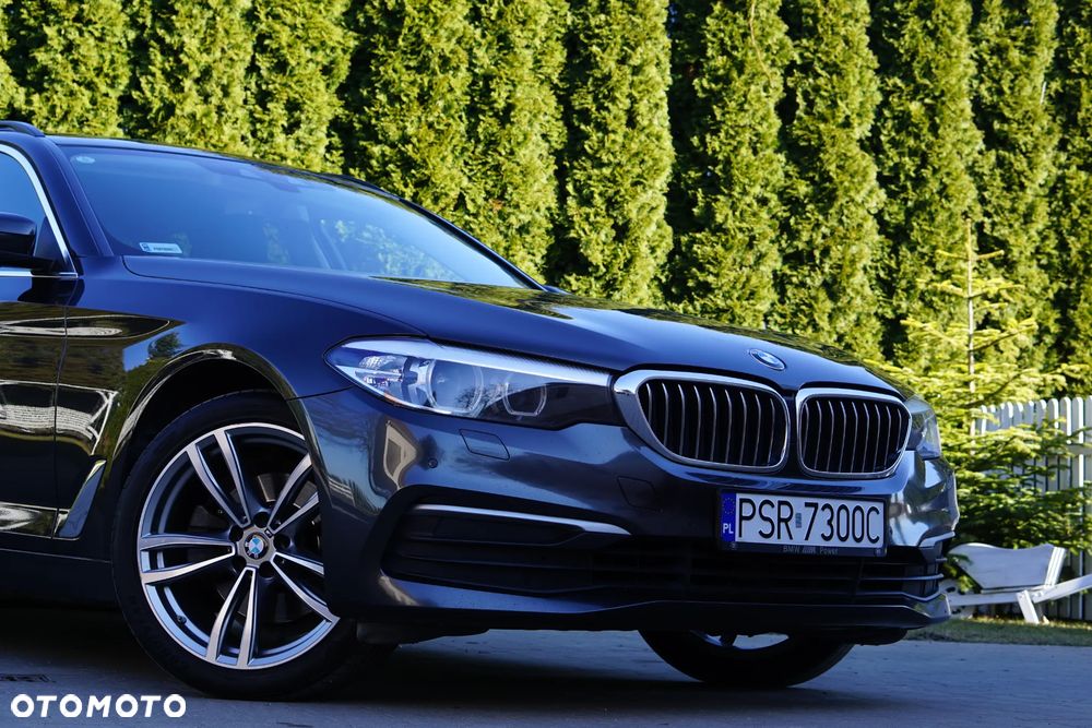 BMW Seria 5 - 38