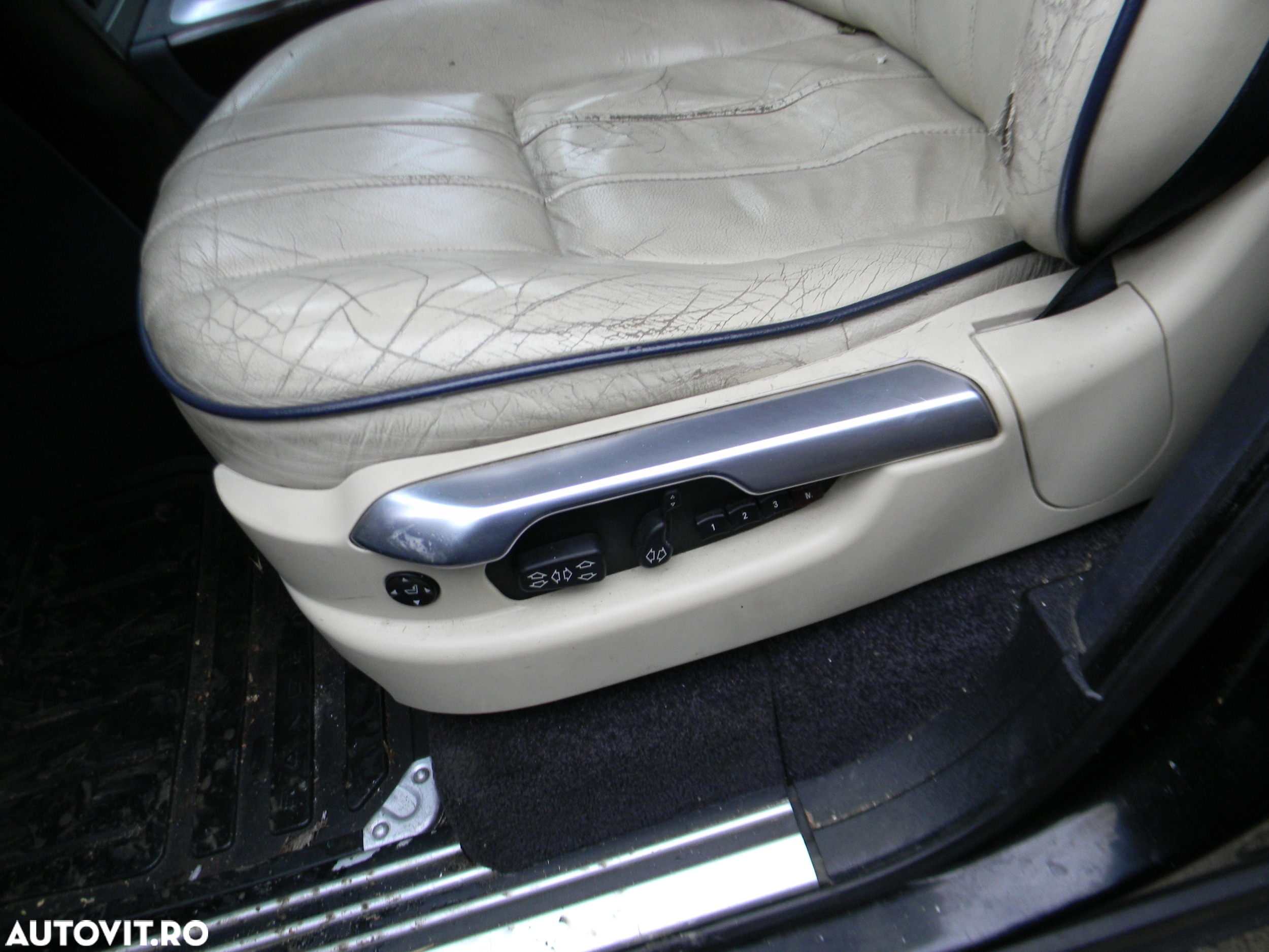 Dezmembrari  Land Rover RANGE ROVER Mk 3 L322 (LM)  2002  > 2012 3.6 - 14
