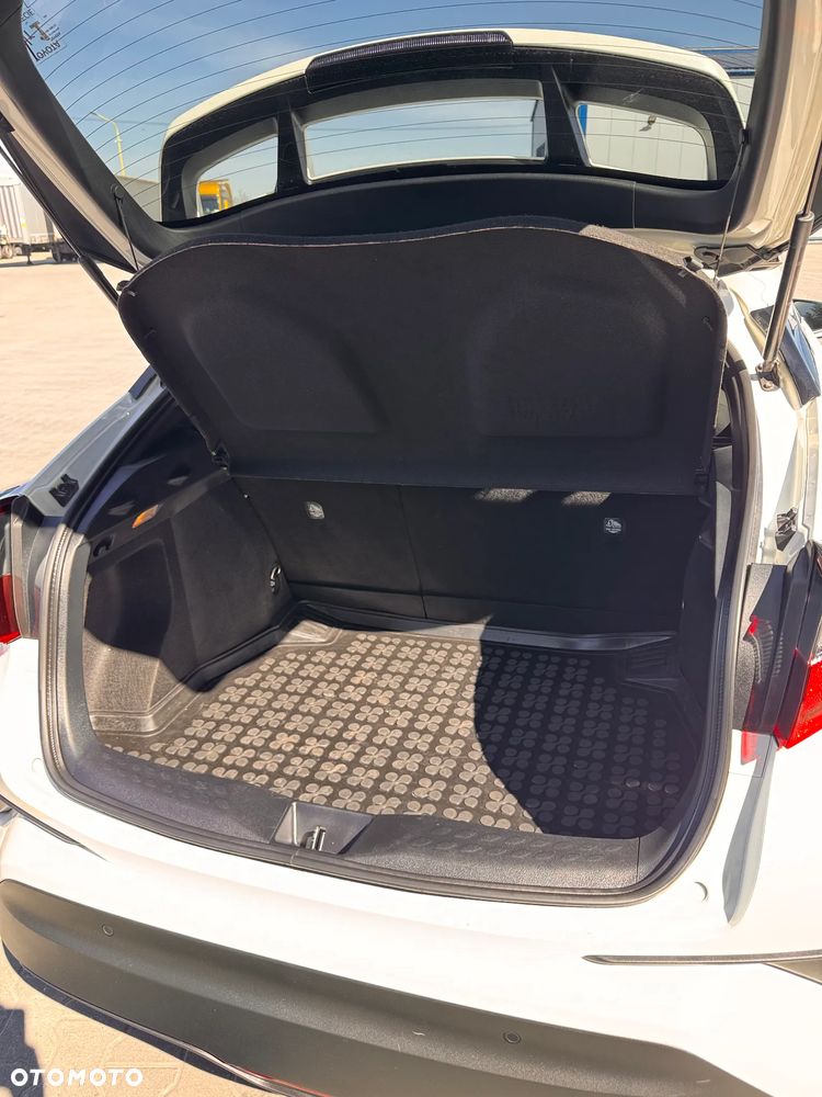 Toyota C-HR 1.2 T Style - 28