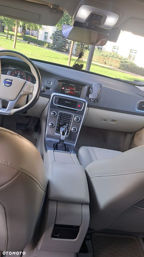 Volvo S60 - 5
