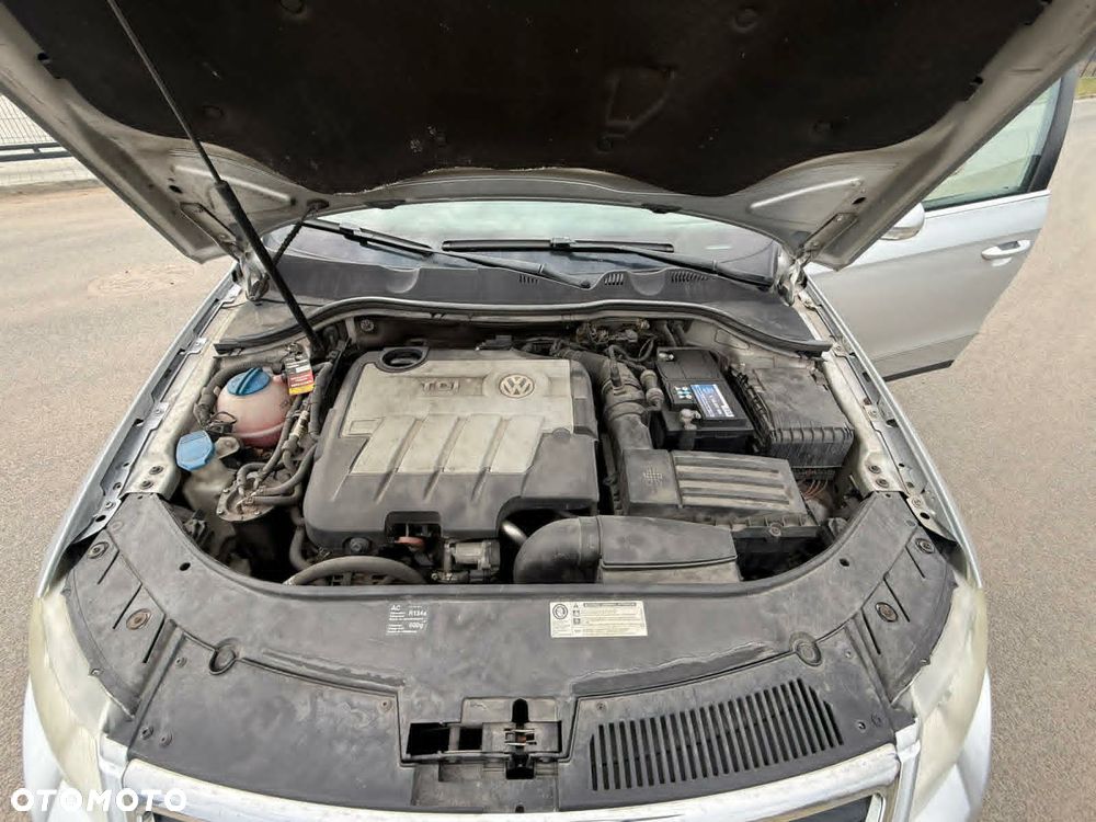 Volkswagen Passat 2.0 TDI DPF Comfortline - 4