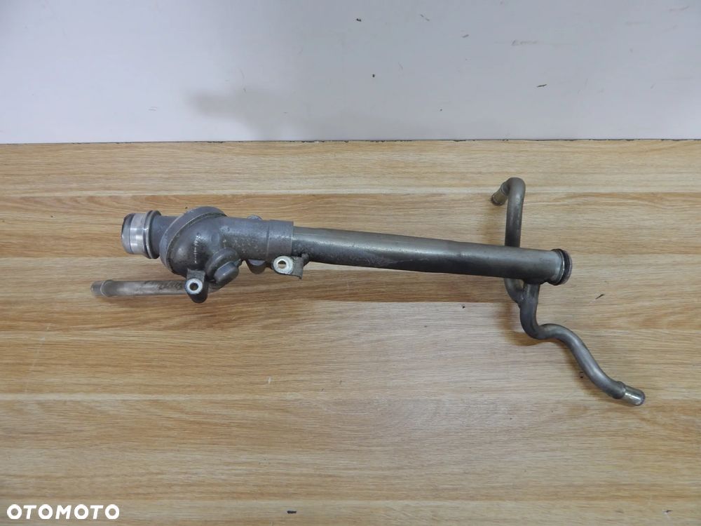 Przewód rurka obudowa termostatu 2.4 D5 D3 Volvo xc60 S60 s80 V60 v70 xc90 07-17 Łuków części - 2