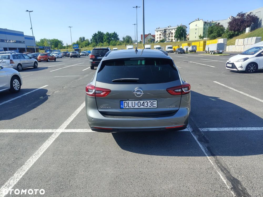 Opel Insignia 2.0 - 6