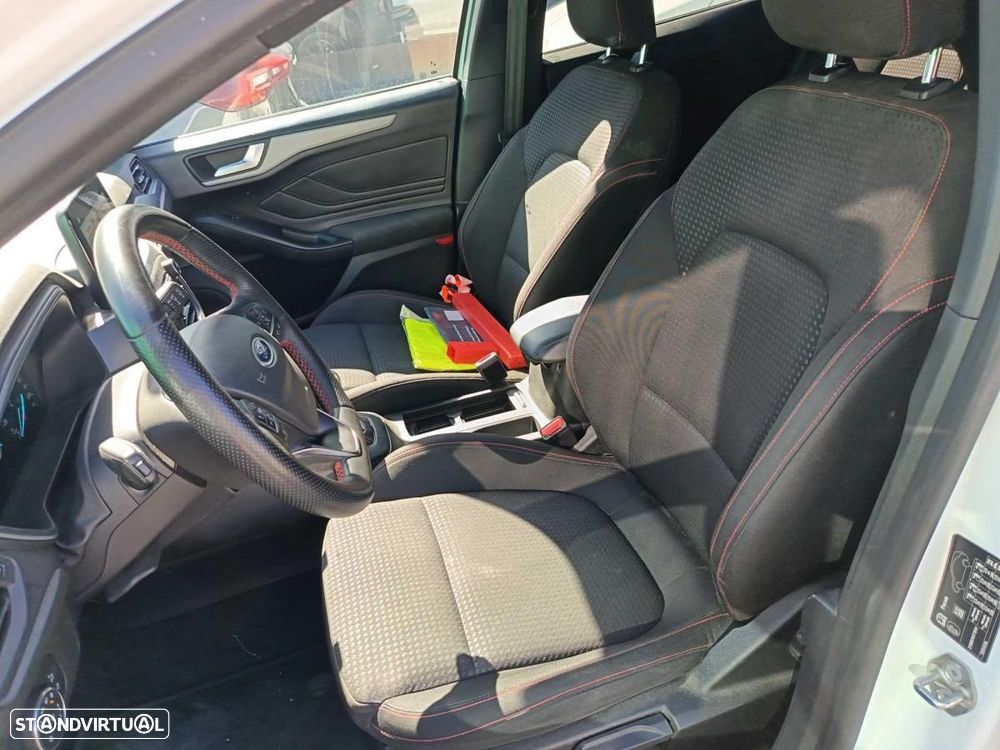 Ford Focus 1.0 EcoBoost MHEV ST-Line Style SIP - 3