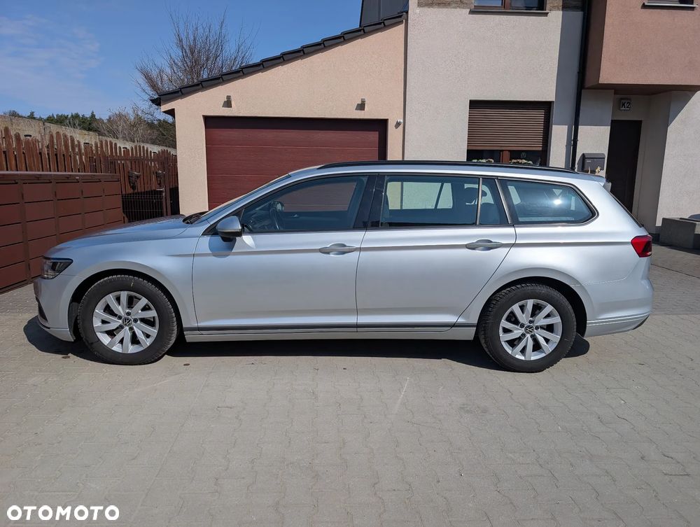 Volkswagen Passat - 3