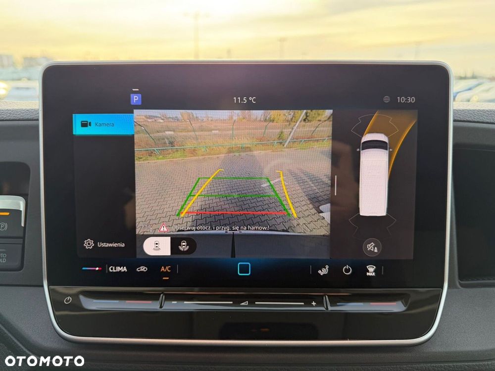 Volkswagen Crafter 35 2.0 TDI L4H3 4490 140 KM - 22