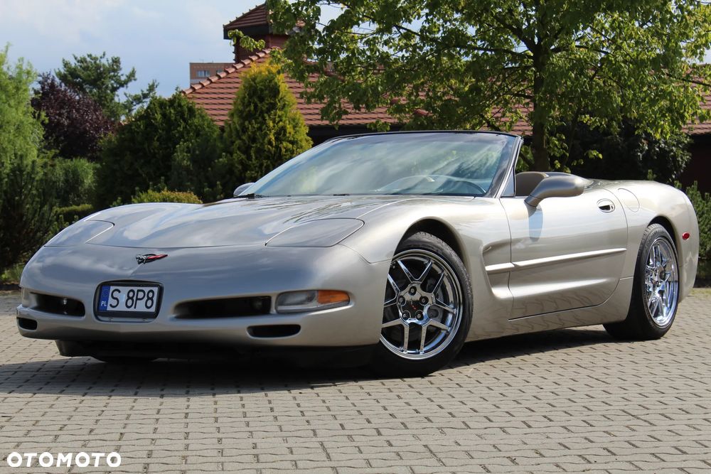 Chevrolet Corvette Cabrio SB - 2