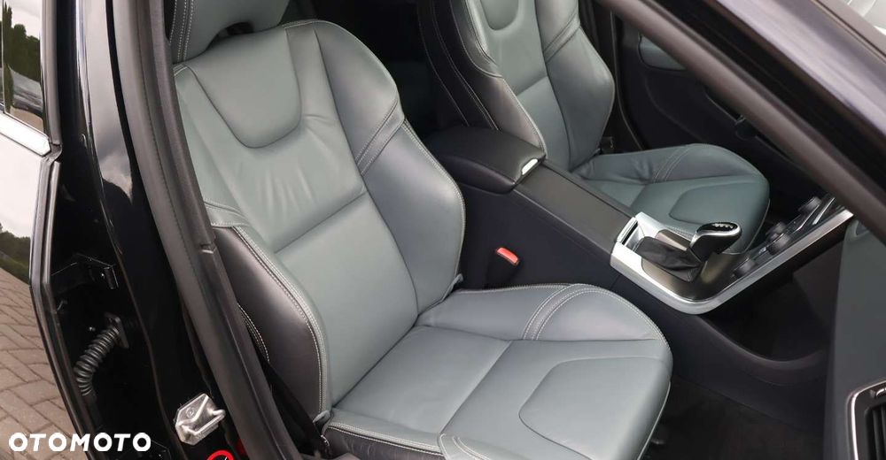 Volvo V60 - 18