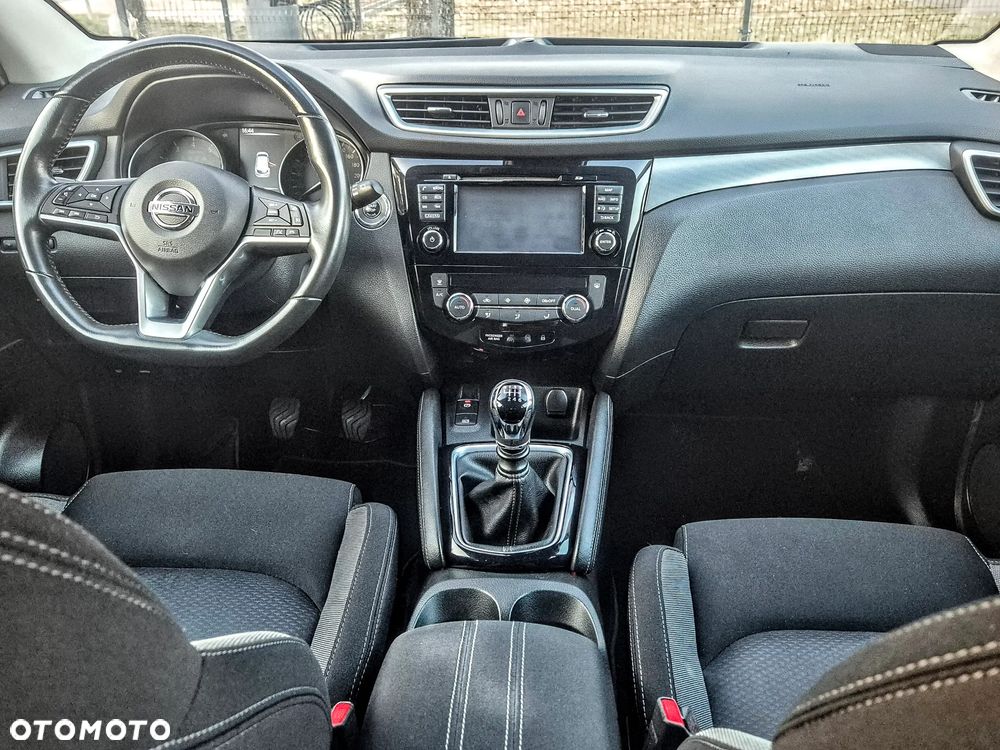 Nissan Qashqai 1.2 DIG-T Tekna EU6 - 15