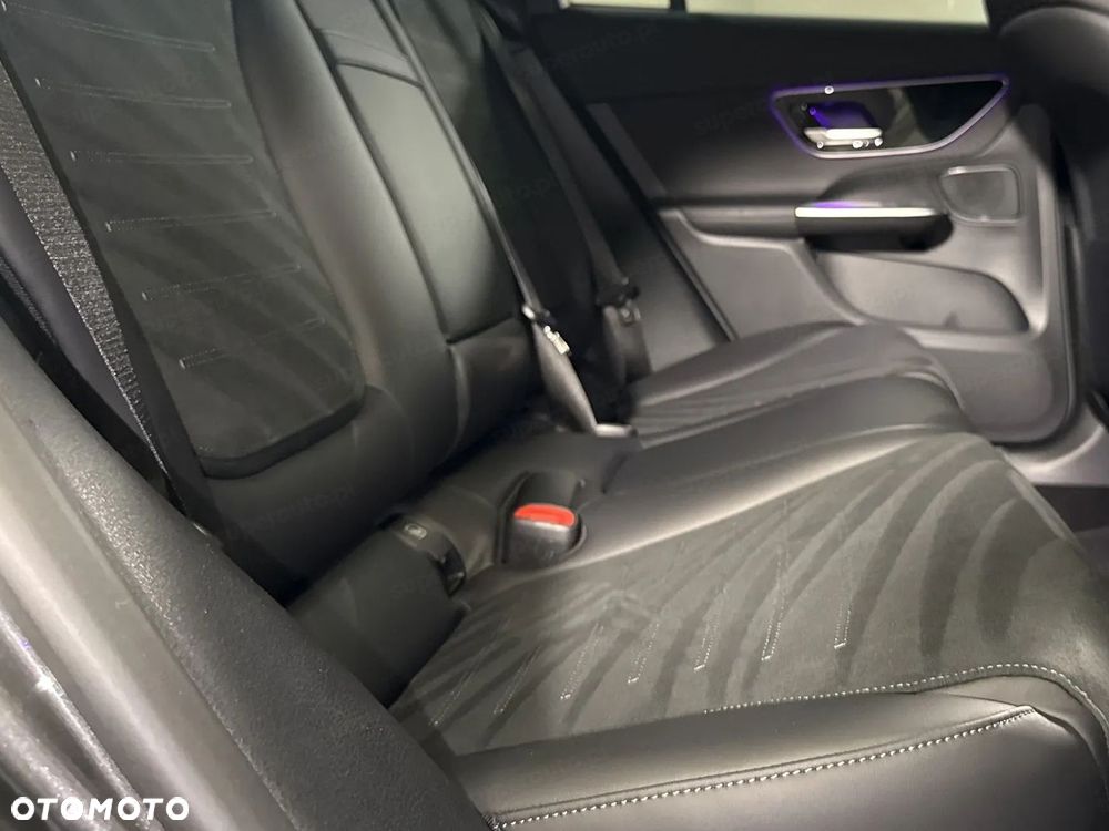 Mercedes-Benz GLC 220 d mHEV 4-Matic AMG Line - 13