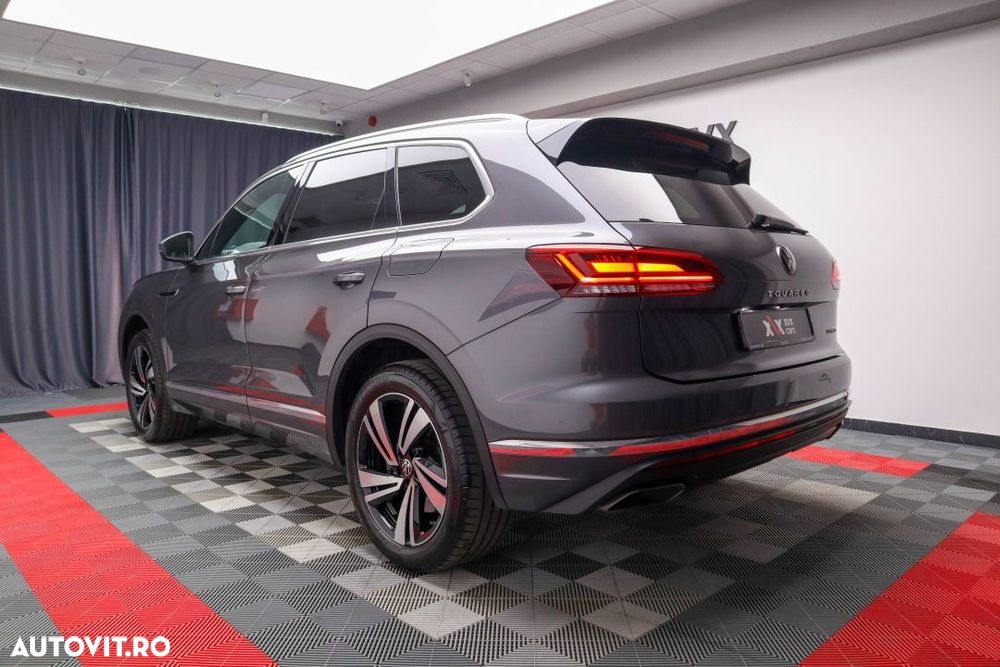 Volkswagen Touareg - 3