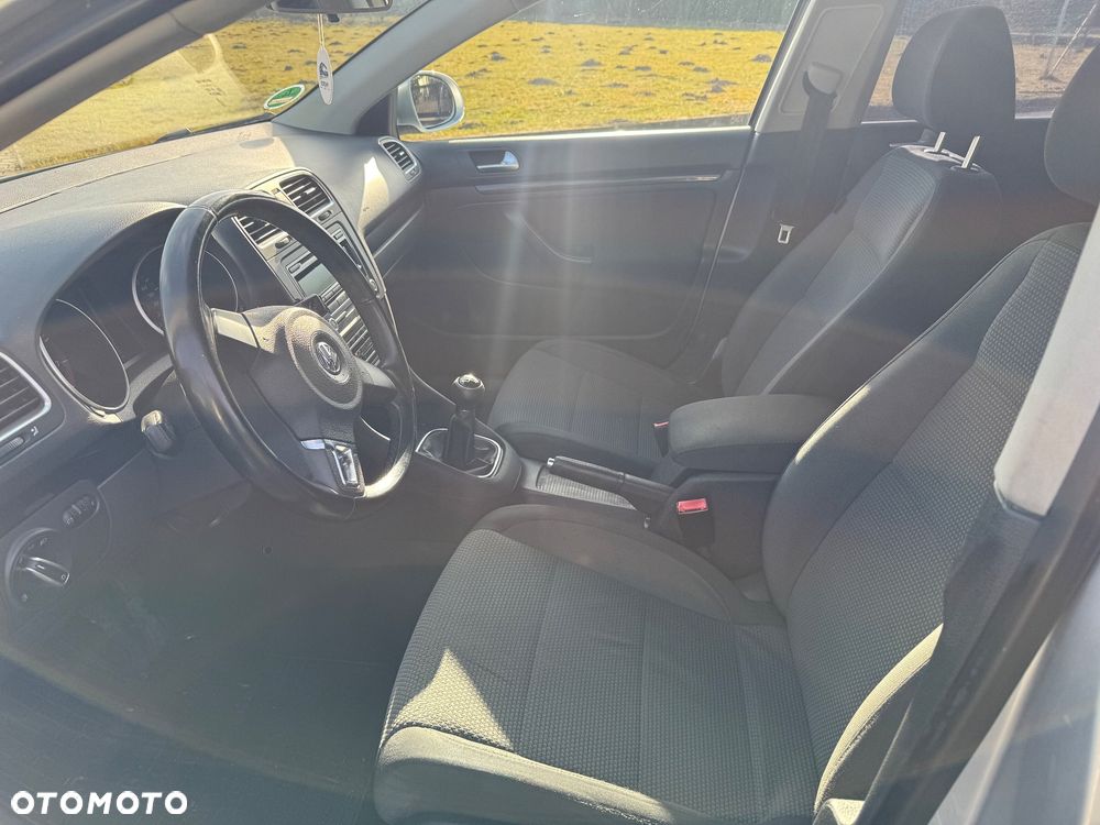 Volkswagen Golf 1.6 Comfortline - 13