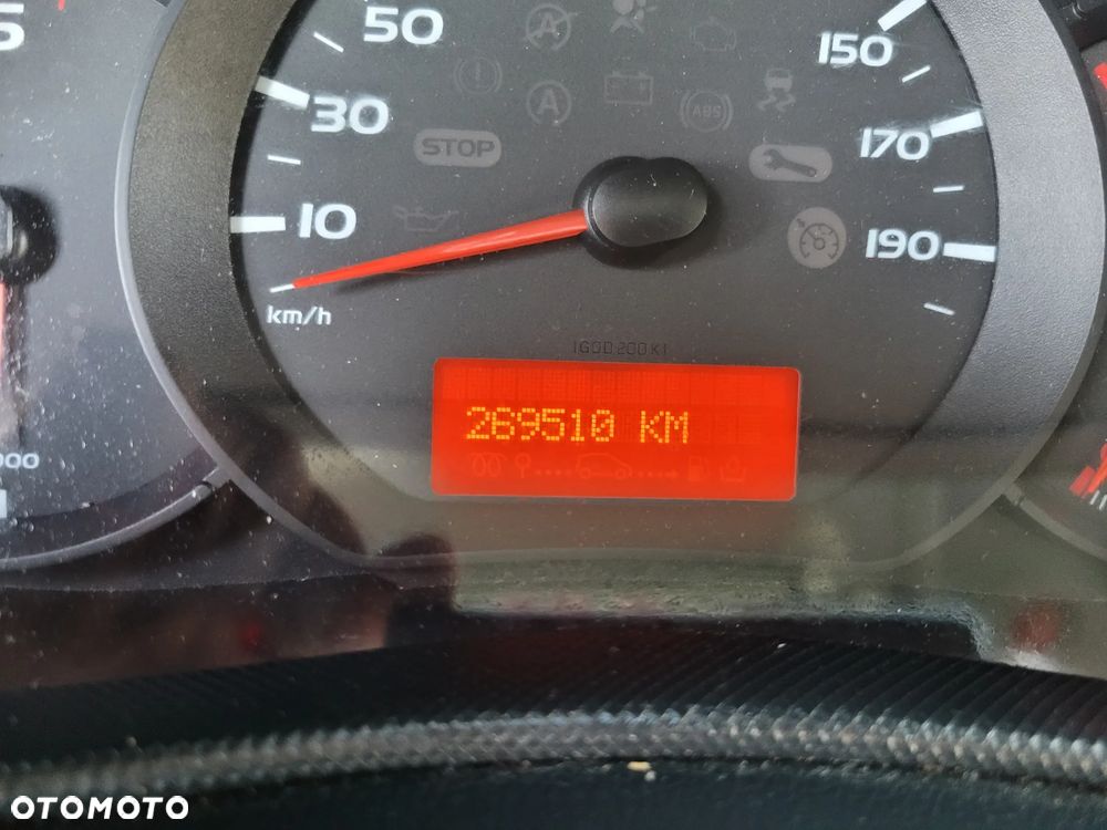 Renault Master - 25