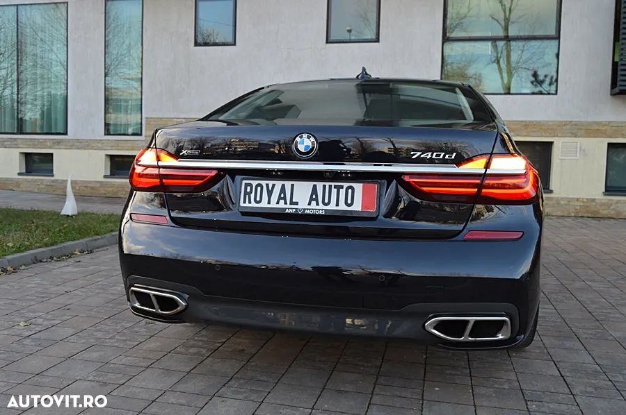 BMW Seria 7 740d xDrive - 15