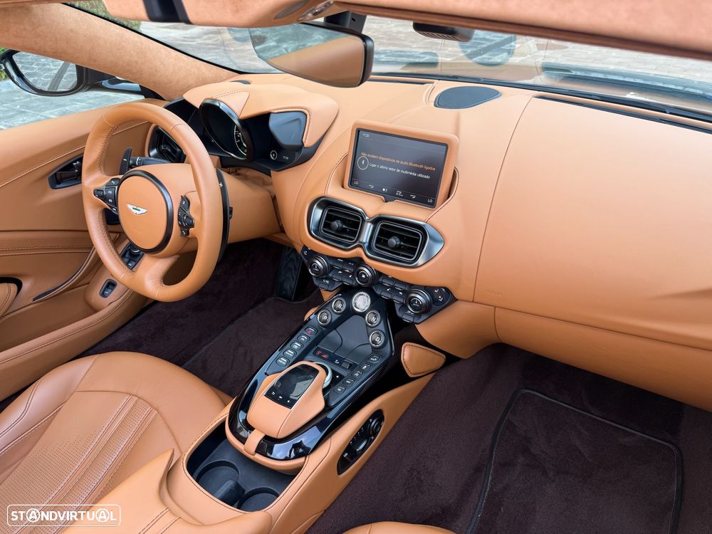 Aston Martin Vantage Roadster V8 - 44