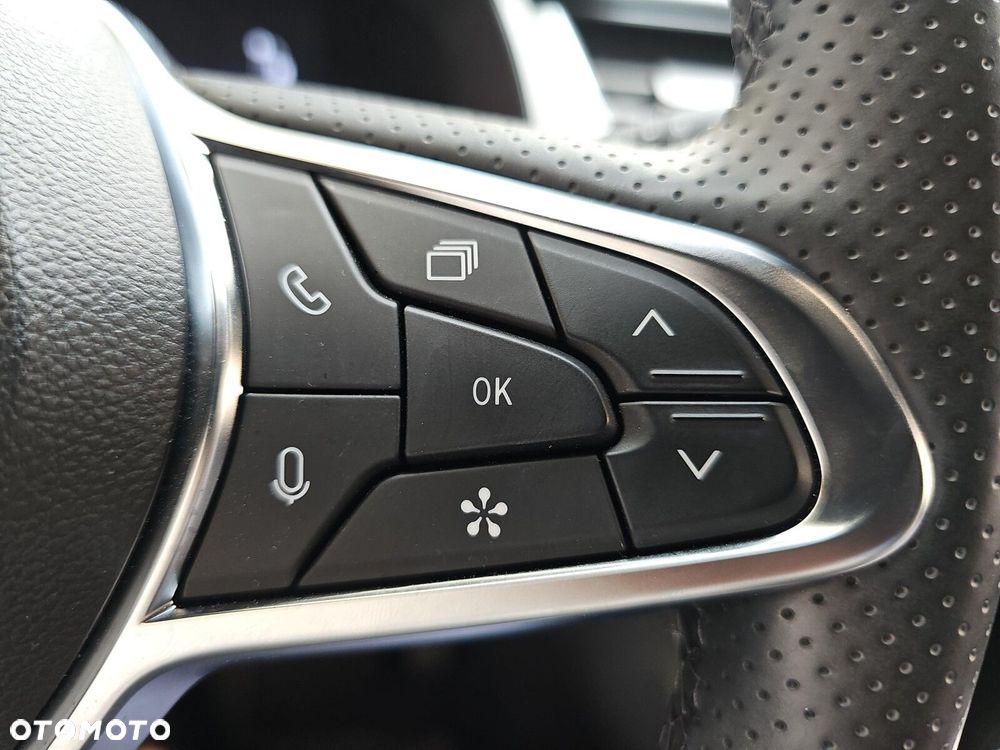 Renault Captur - 19