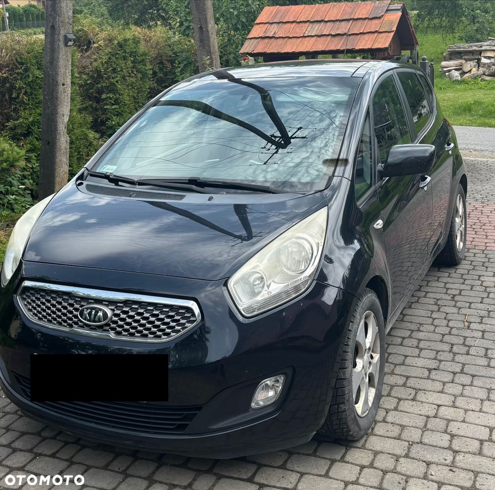 Kia Venga - 1