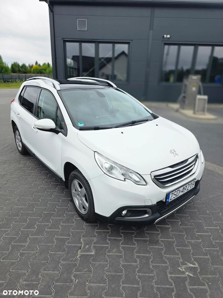 Peugeot 2008 1.2 Pure Tech Style - 9