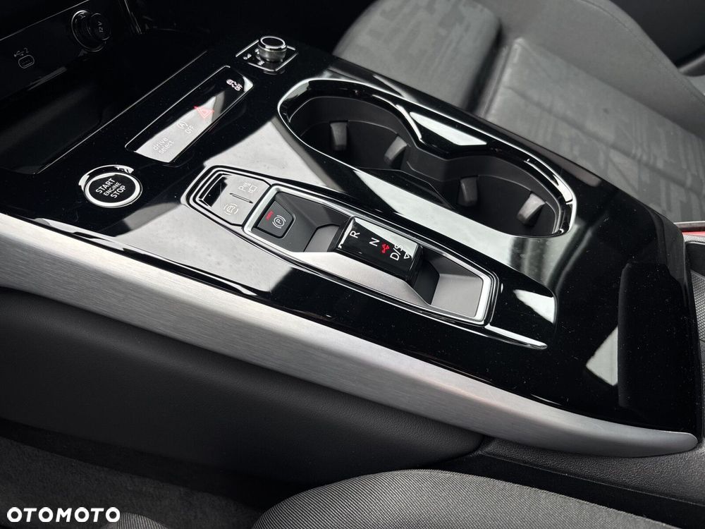 Audi A6 Avant - 20