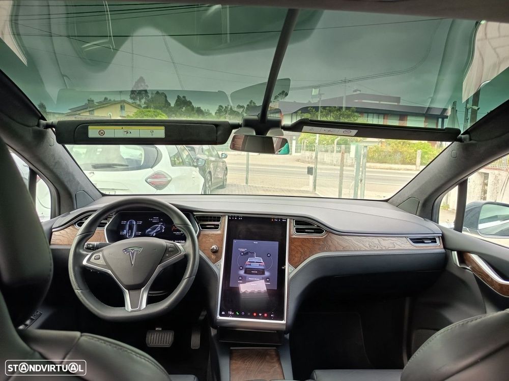 Tesla Model X 100D - 25
