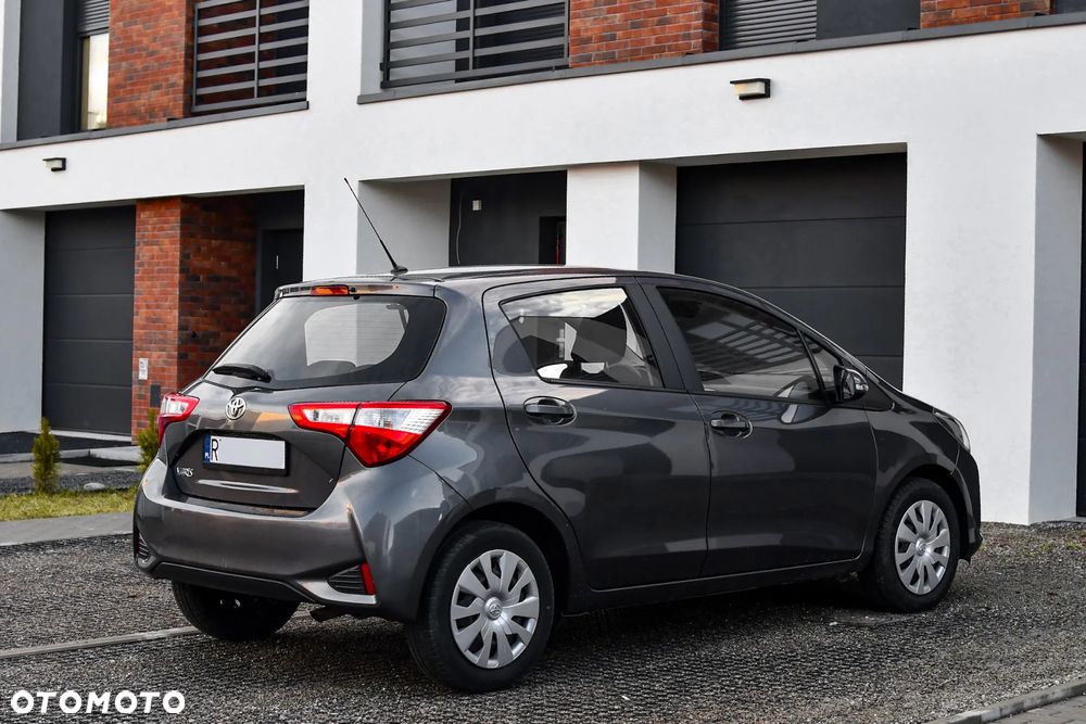 Toyota Yaris 1.5 Premium - 2