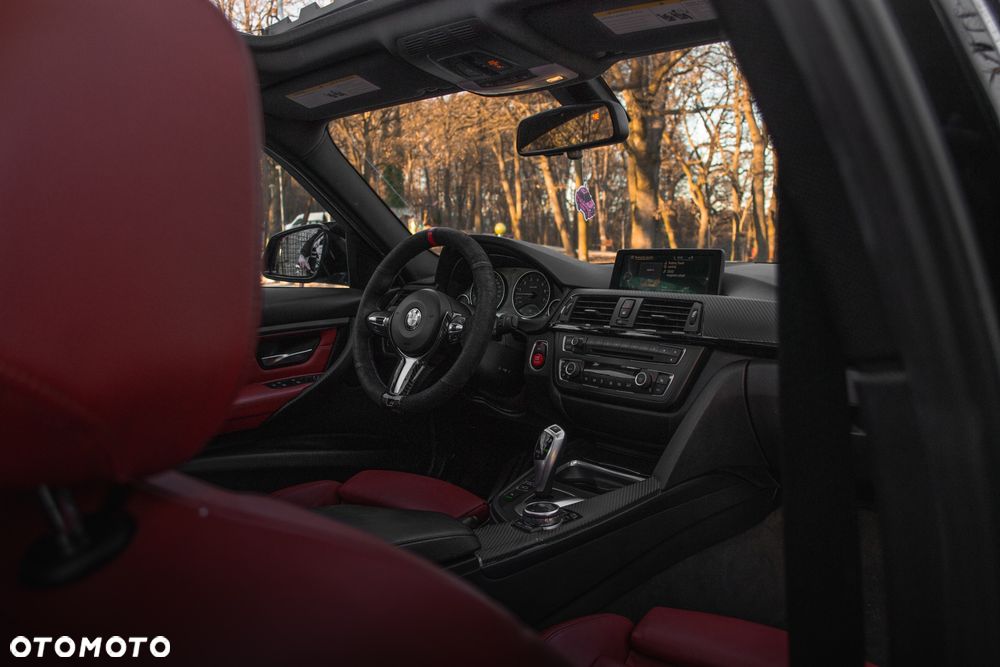 BMW Seria 3 335i xDrive Edition Sport - 16