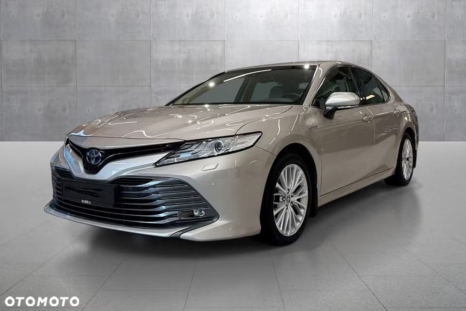 Toyota Camry 2.5 Hybrid Comfort CVT - 1