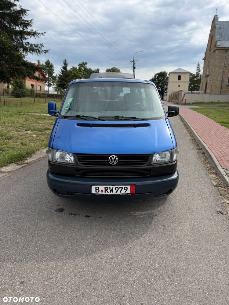 Volkswagen Multivan - 5