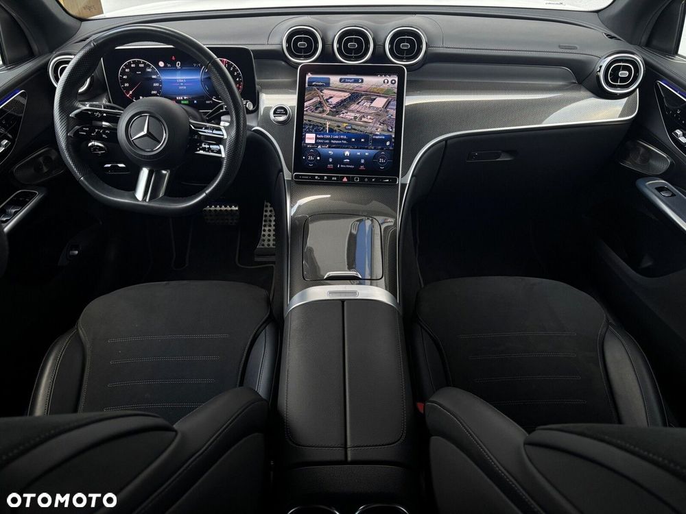 Mercedes-Benz GLC - 7