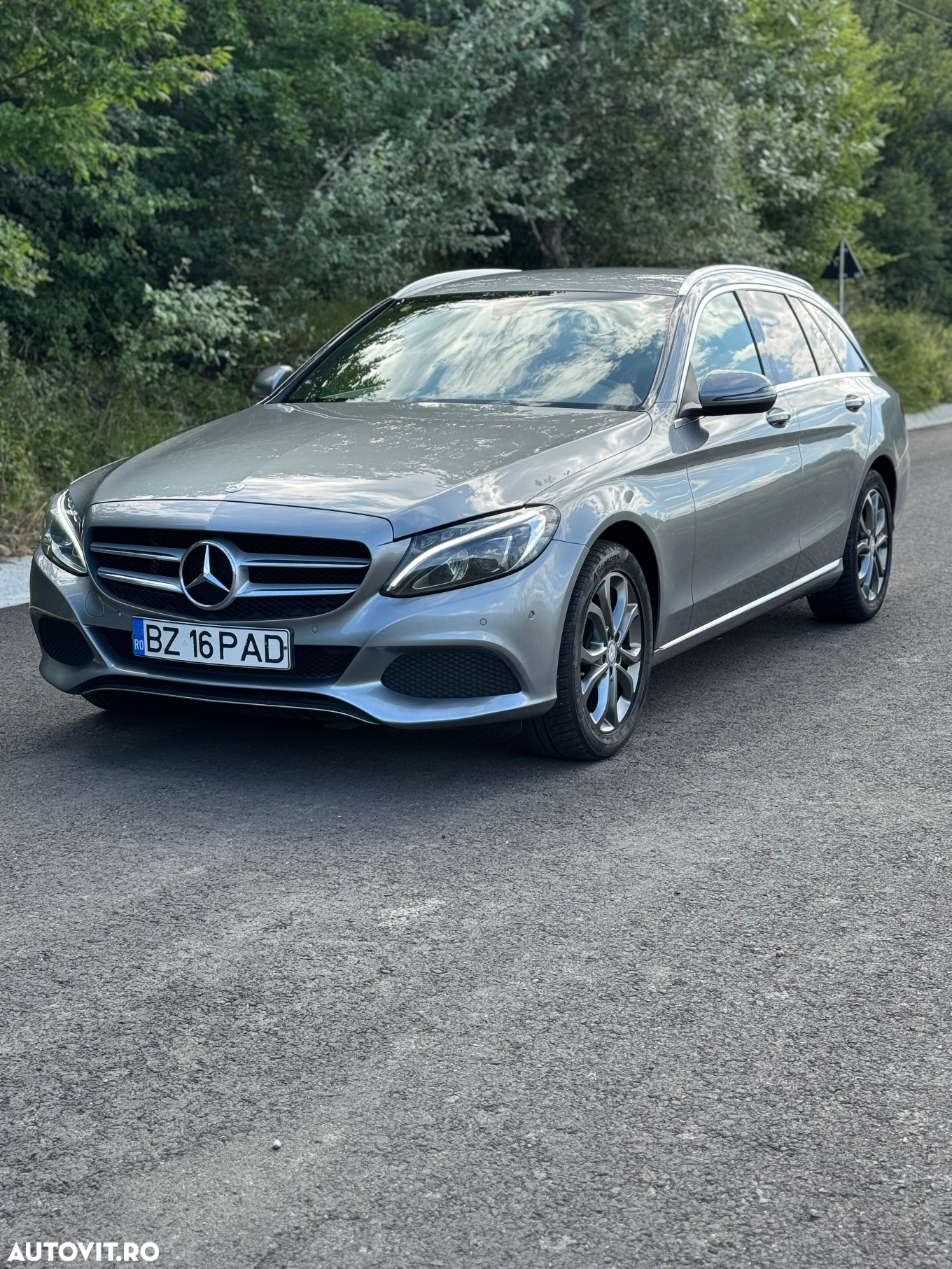 Mercedes-Benz C - 2