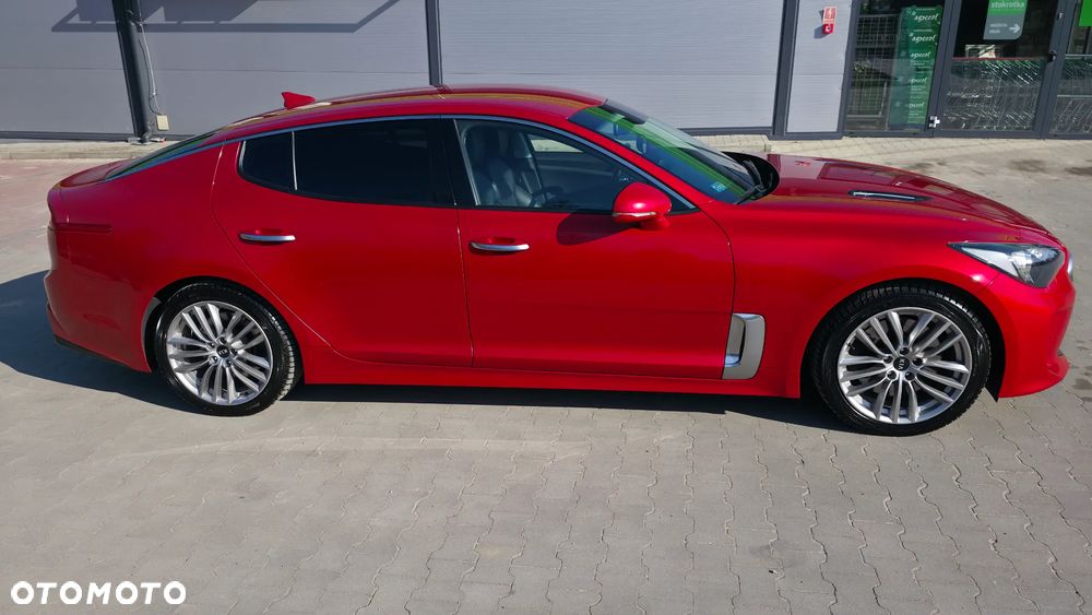 Kia Stinger 2.0 T-GDI L - 22
