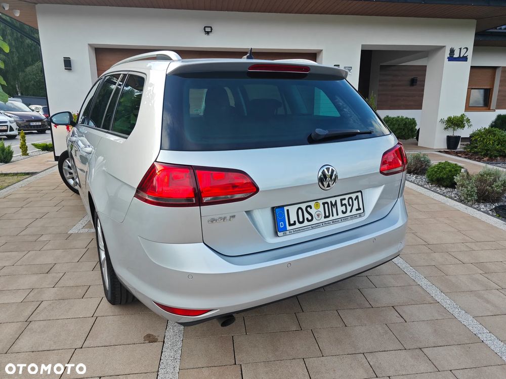 Volkswagen Golf 1.6 TDI BlueMotion Technology Lounge - 7
