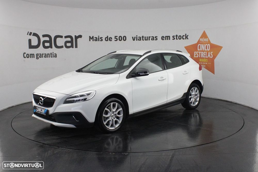 Volvo V40 Cross Country 2.0 D3 Momentum - 4