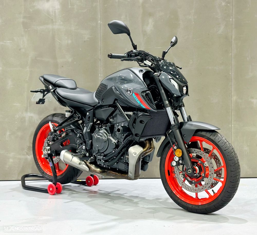 Yamaha MT-07 - 6