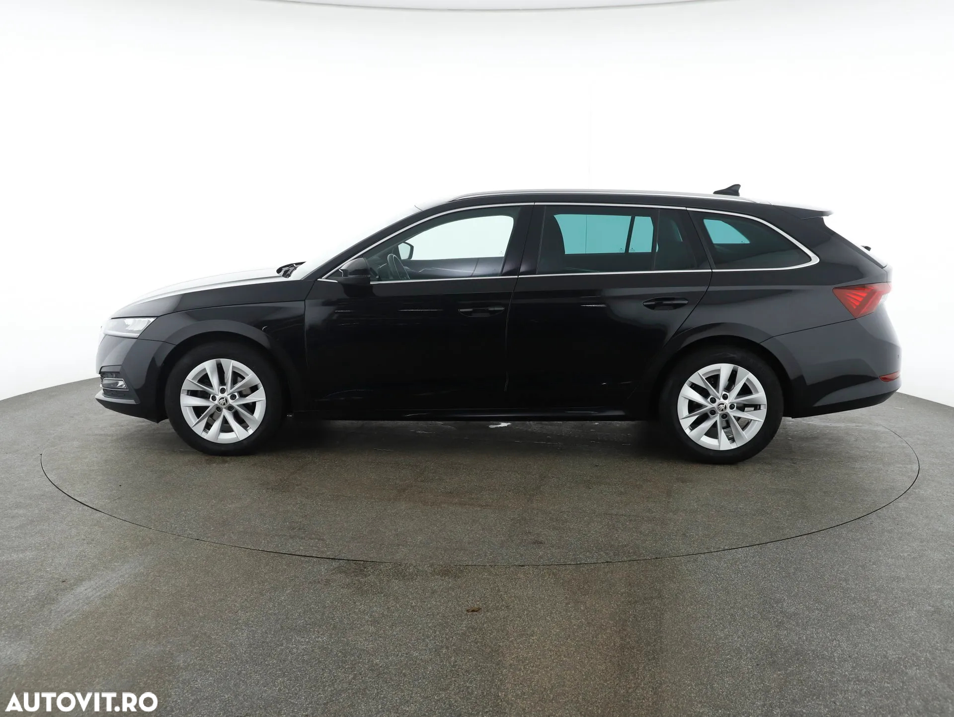 Skoda Octavia - 2