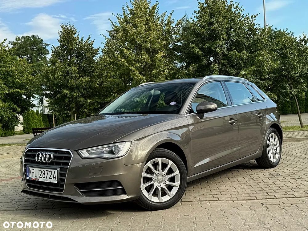 Audi A3 Sportback 1.4 TFSI Attraction - 2