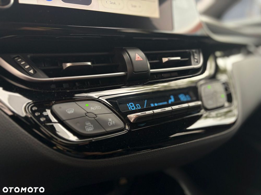 Toyota C-HR 1.8 Hybrid GPF GR Sport - 25
